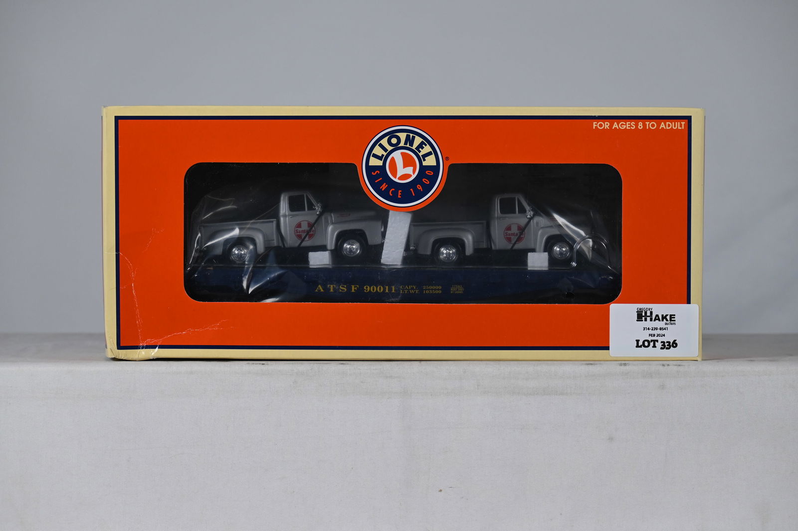 Lionel 6-17563 Flatcar w/ 2 Santa Fe Ford Pickup Trucks & OB (1 of 2)