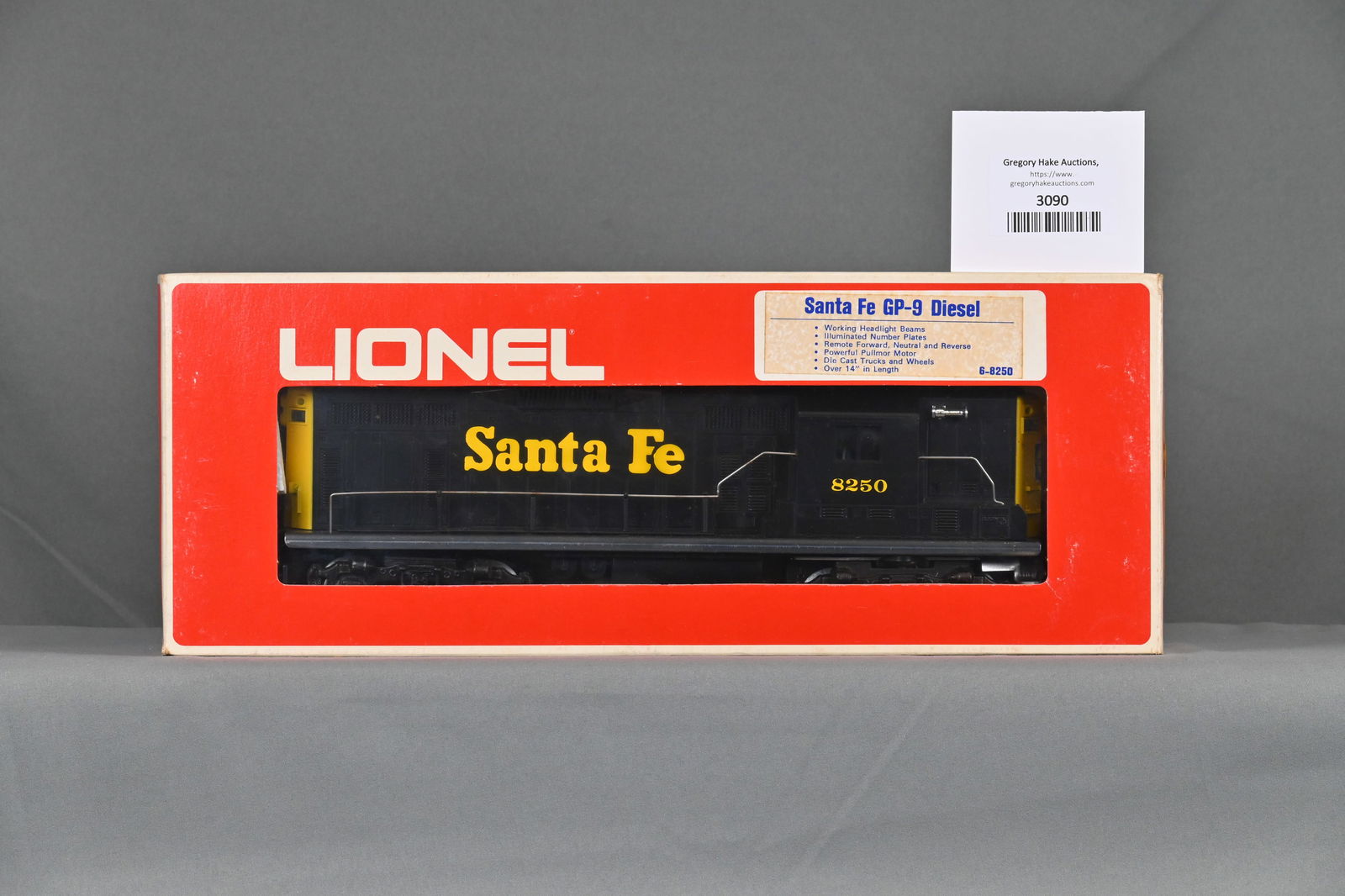 Lionel 6-8250 Santa Fe GP-9 Diesel w/OB (1 of 2)