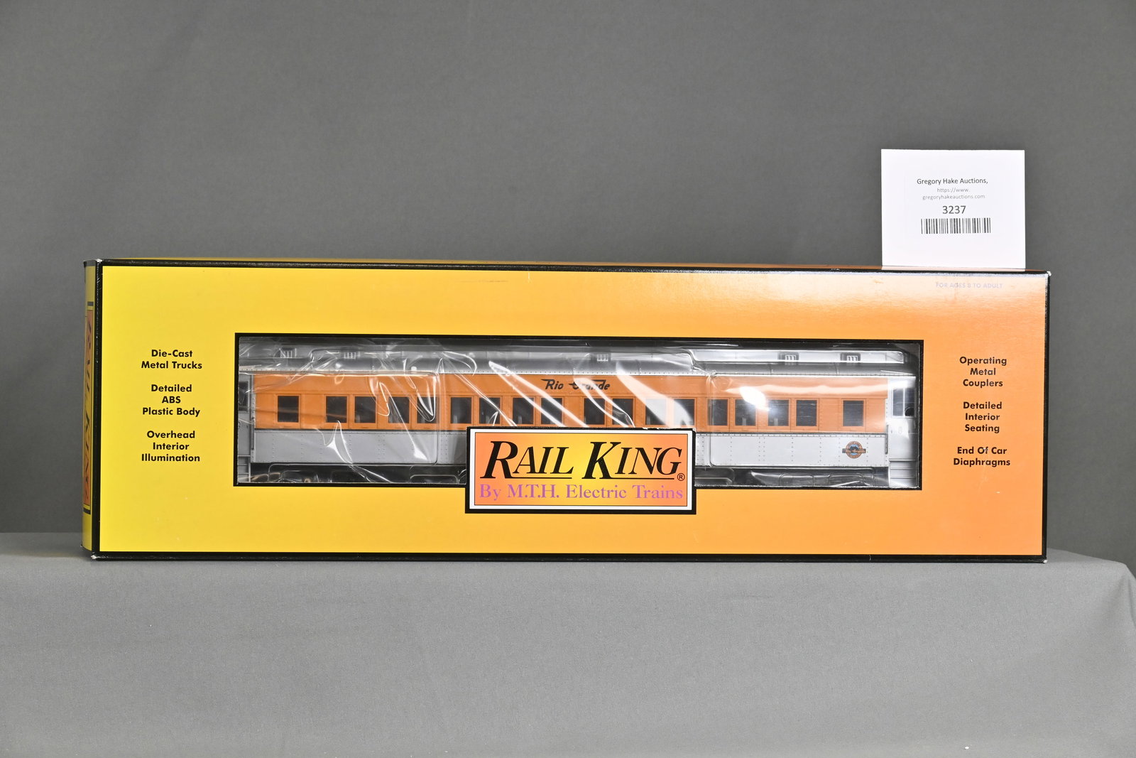 MTH Rail King 30-6945 Denver Rio Grande 60' Madison Coach Car w/OB: Rail King 30-6945 Denver Rio Grande 60' Madison Coach Car w/ OB, C10