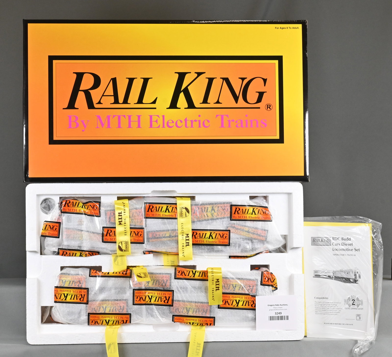 MTH Rail King 30-2232-1 Long Island RDC Budd Car Set with Proto-Sound 2.0 in OB (1 of 4)
