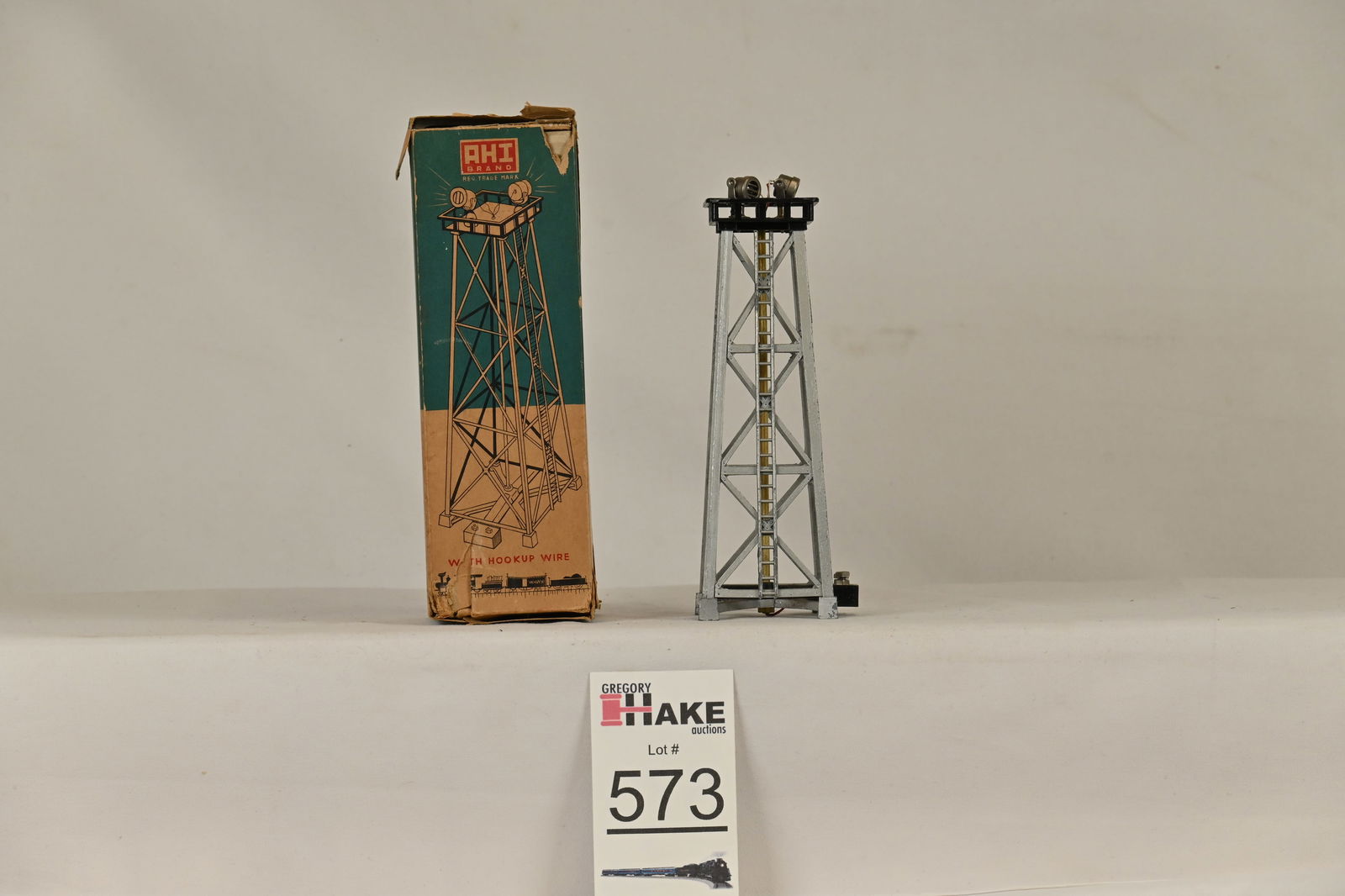 AHI HO Flood Light Tower, w/ OB (1 of 2)