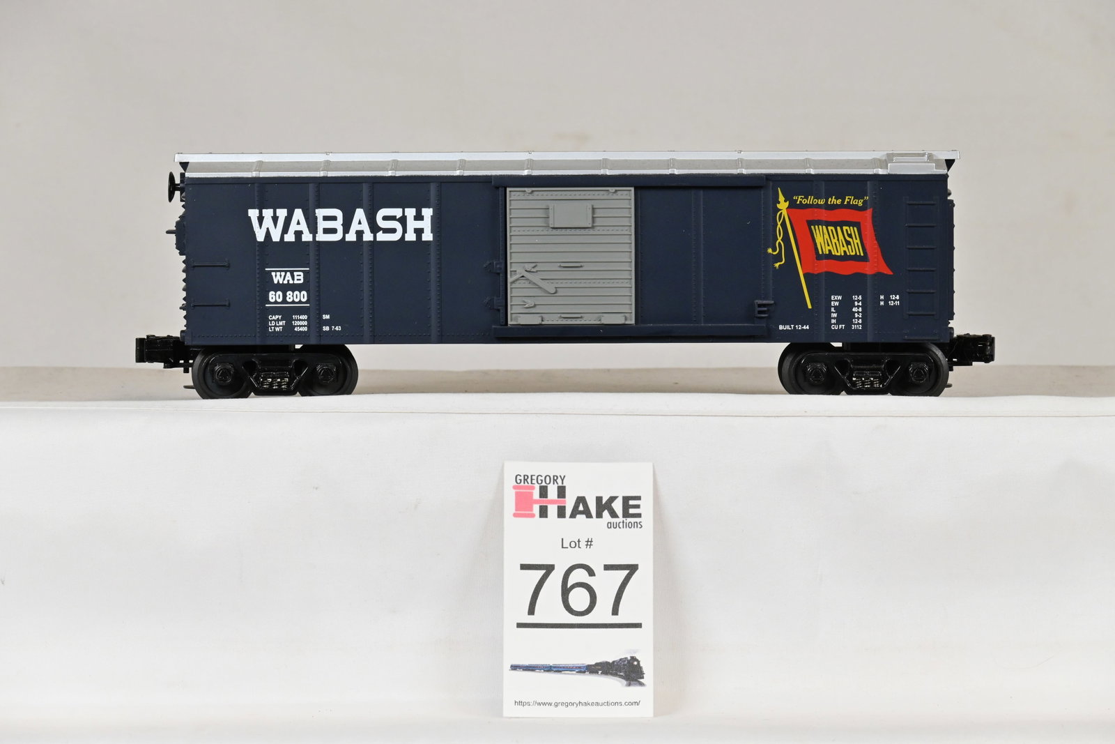 MTH Wabash Boxcar: MTH Wabash boxcar with ble/black color and bright white lettering, C8