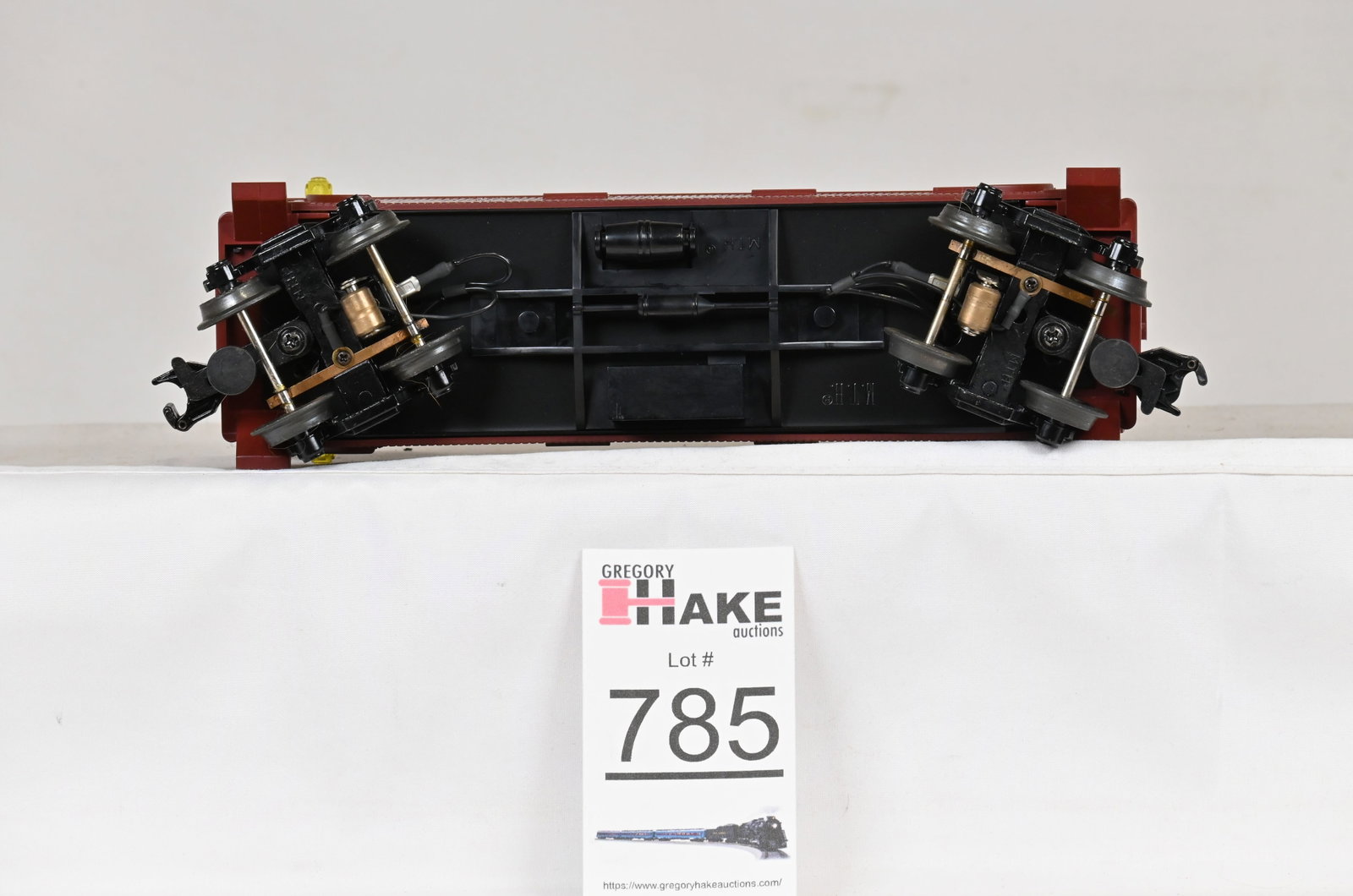 MTH Wabash 2624 Lighted Caboose: MTH Wabash 2624 lighted caboose with white lettering, C8