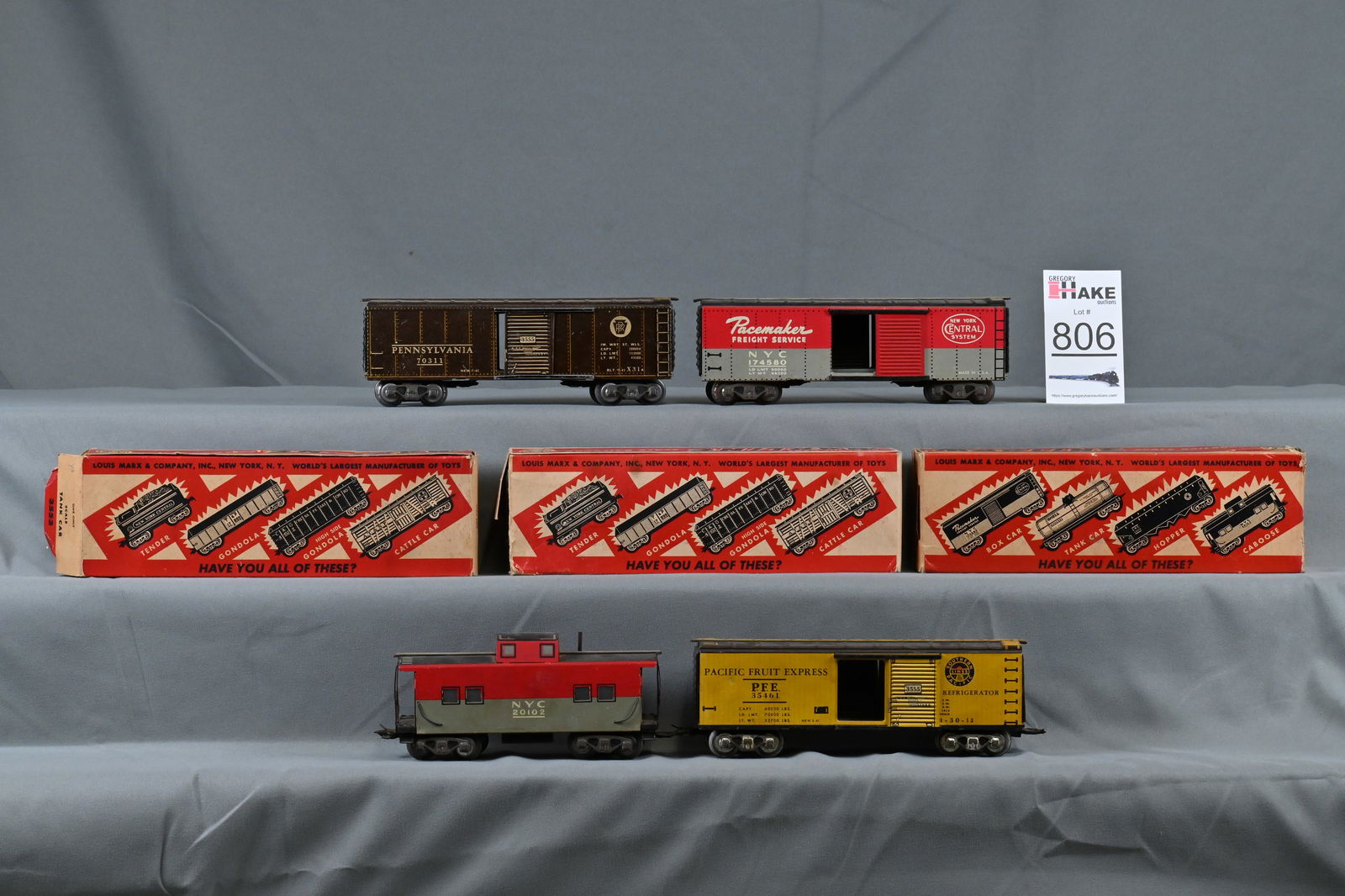 Miscellaneous Group of Marx Freight Cars and 3 original Boxes (1 of 8)