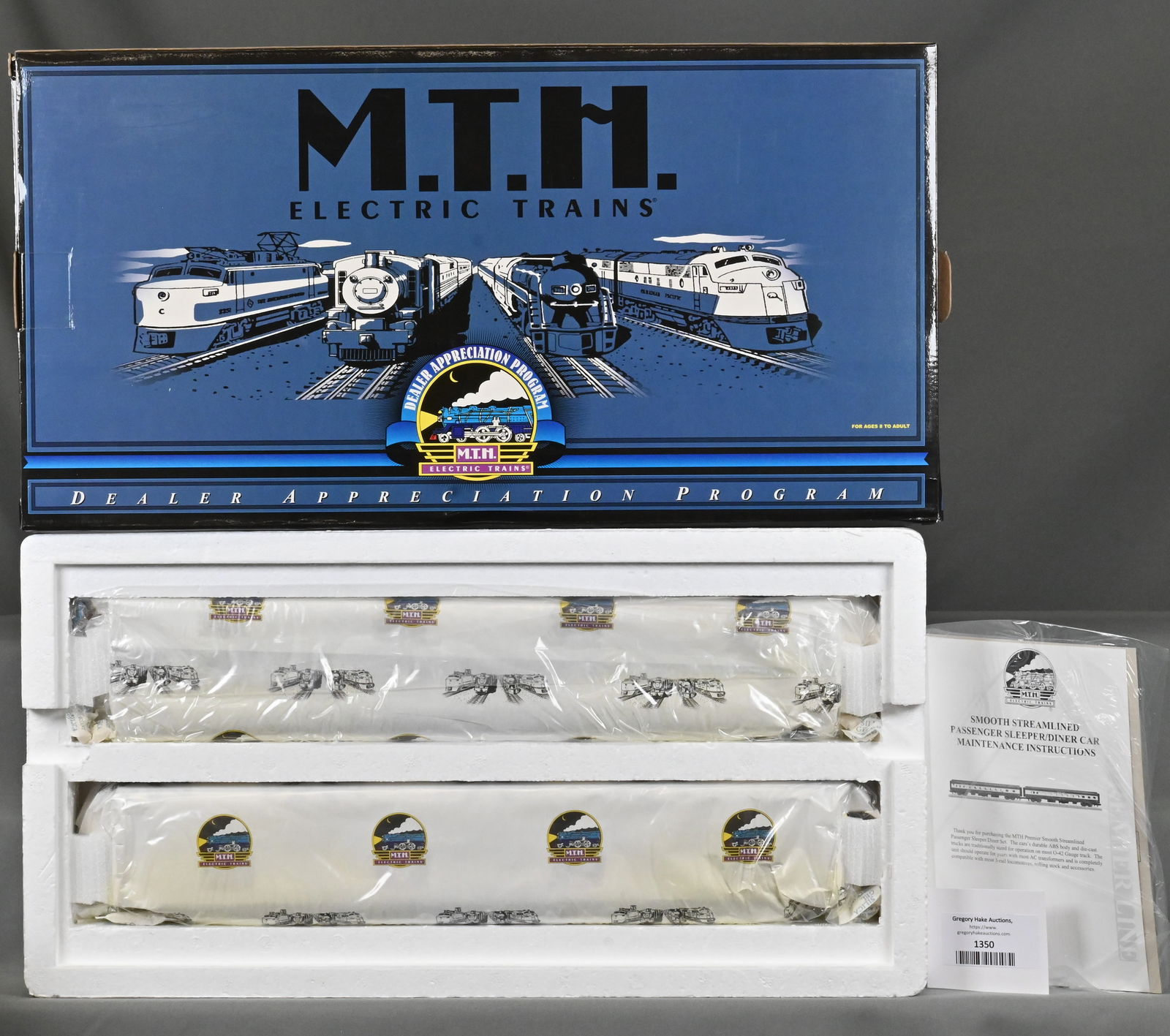 MTH 2-80004 BNSF 2-Car 70' ABS Slpr/Diner Passenger Set - Smooth Sided w/ OB (1 of 4)