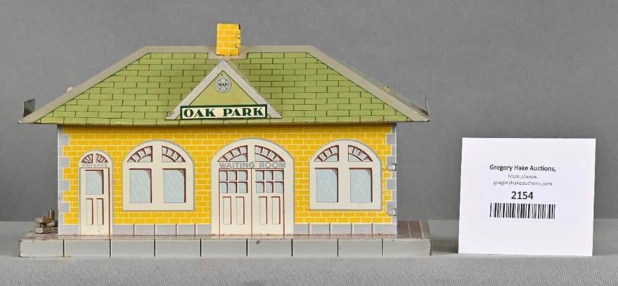 Marx Postwar O-Gauge Oak Park Whistle Station (1 of 5)
