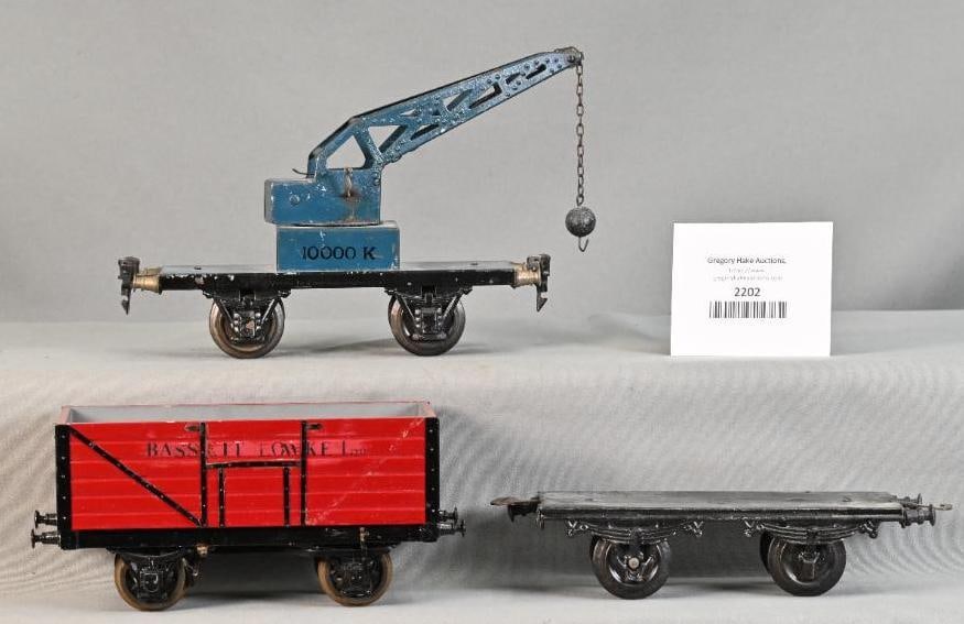 3 Prewar Marklin and European Gauge 1 Freight Cars (1 of 6)