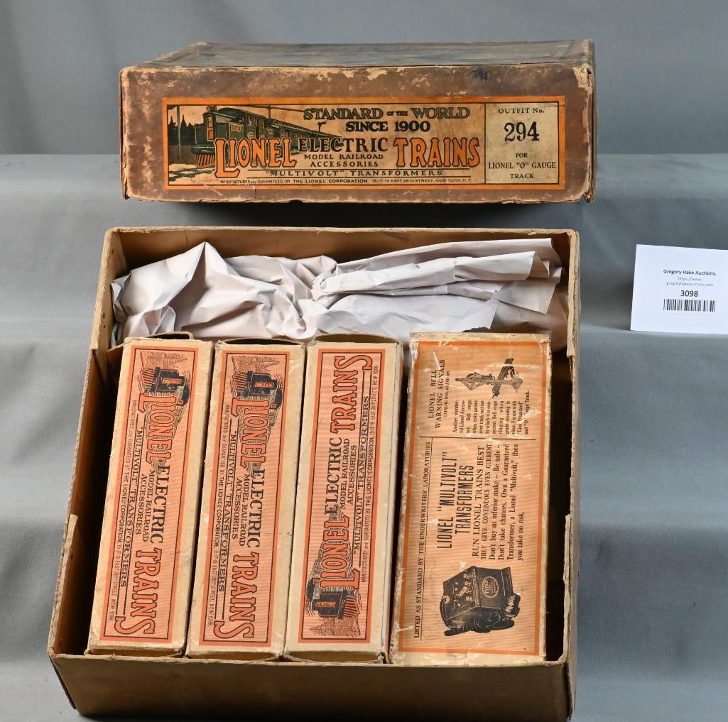 Lionel Prewar O Gauge Set #294 w/ Light Olive 252, 529 x 2 and 530 Passenger Car w/ Boxes (1 of 10)