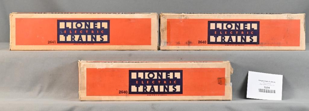 Lionel Prewar O Gauge 2640 x 2 and 2641 Green Passenger Cars w/ Original Boxes (1 of 8)