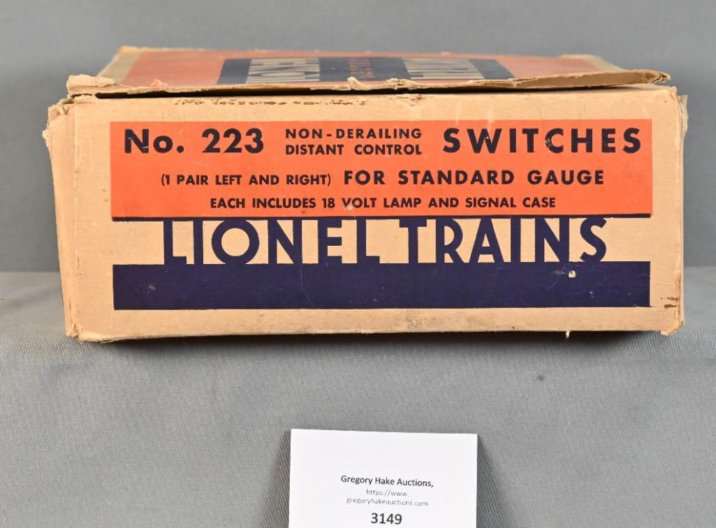 Lionel Prewar Standard Gauge Set of 223 Non-Derailing Distant Control Switches w/ Original Box: Lionel Prewar Standard Gauge Set of 223 Non-Derailing Distant Control Switches w/ Original Box and Insert, C7. Box has Wear.