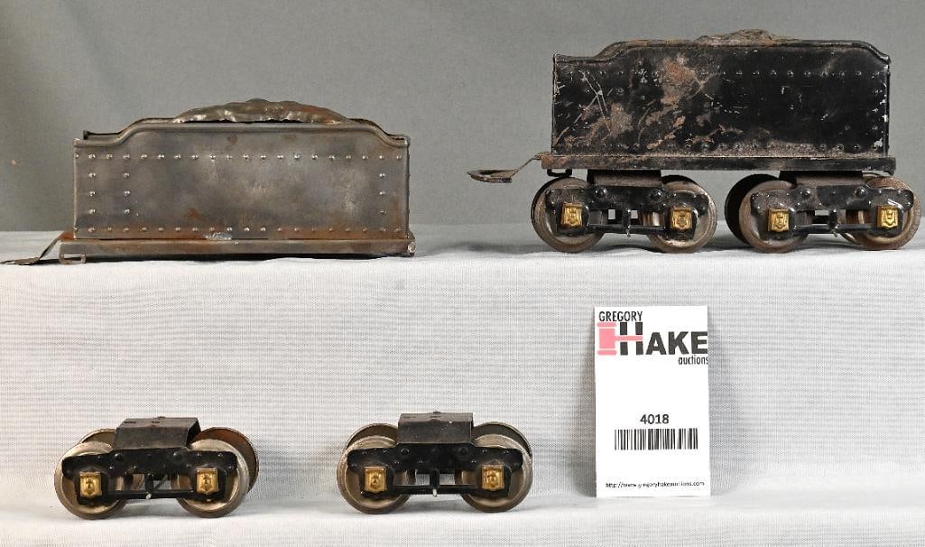 Two Ives Prewar Wide Gauge Tenders for restoration (1 of 6)