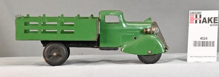 Green Prewar Wyandotte Stake Bed Truck w/ Lights