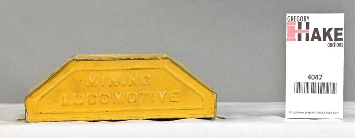 Carlisle and Finch 1 Gauge Mining Locomotive Yellow Body