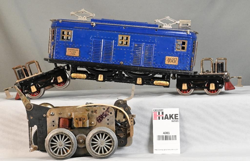 American FlyerPrewar Wide Gauge 4687 President's Special locomotive: American FlyerPrewar Wide Gauge 4687 President's Special locomotive. Portions of the shell have touch Ups and the frame looks repainted. The loco has been rewheeled and the motor is loose from the fra