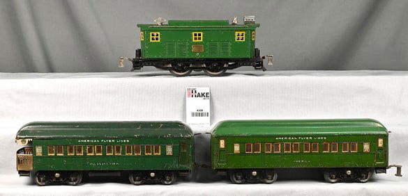 Amercian Flyer Wide Gauge Green 4643 Loco Passenger Set