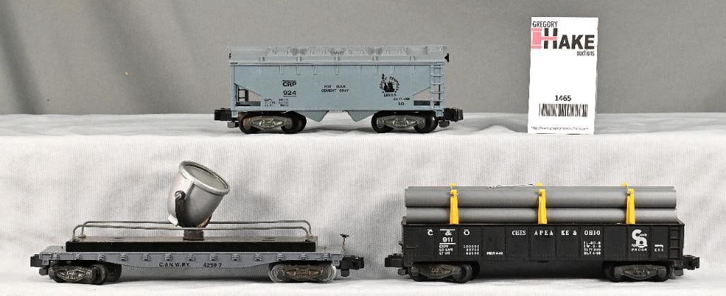 3 American Flyer S Gauge Freight Cars: 3 American Flyer S Gauge Freight Cars, C7.