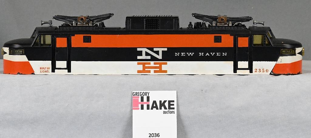 Lionel Postwar 2350 New Haven EP-5 Electric Loco Shell (1 of 6)
