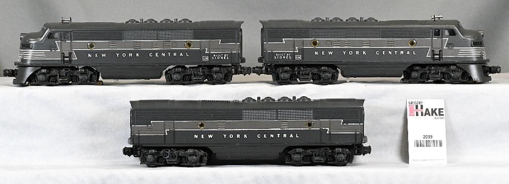 Beautiful Lionel Postwar 2354 NYC A-B-A F3 Diesel Locomotives (1 of 6)