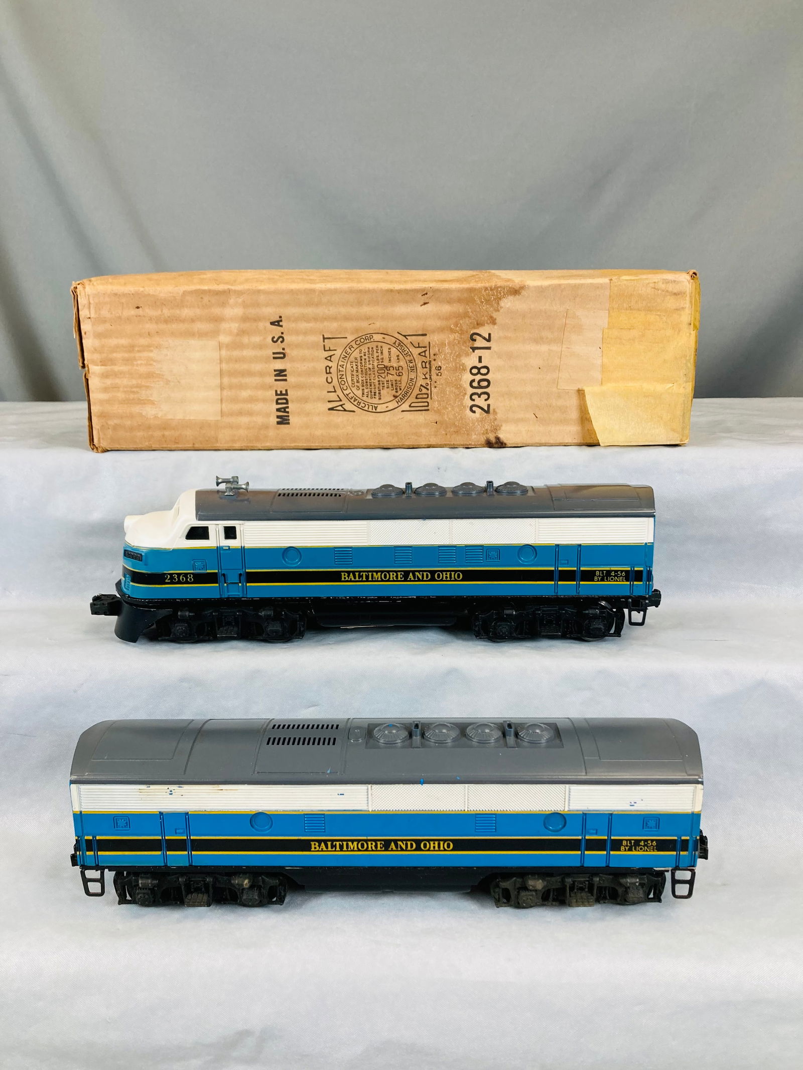 Lionel Postwar 2368 AB F3 Diesel Locomotives w/ OB (1 of 7)