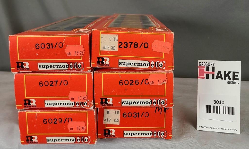 Rivarossi HO Guage Passenger Cars: Rivarossi HO Guage Passenger Cars 6 pcs