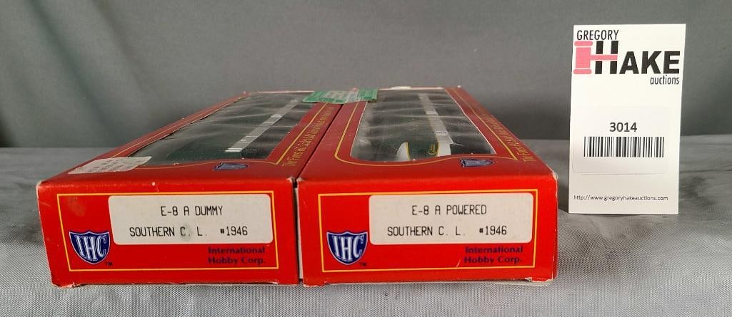 IHC - International Hobby Corp. - HO Guage EngineDummy: IHC - International Hobby Corp. - HO Guage Engine E-8 A Powered & E-8 A Dummy Southern C.L., #1946 2pcs