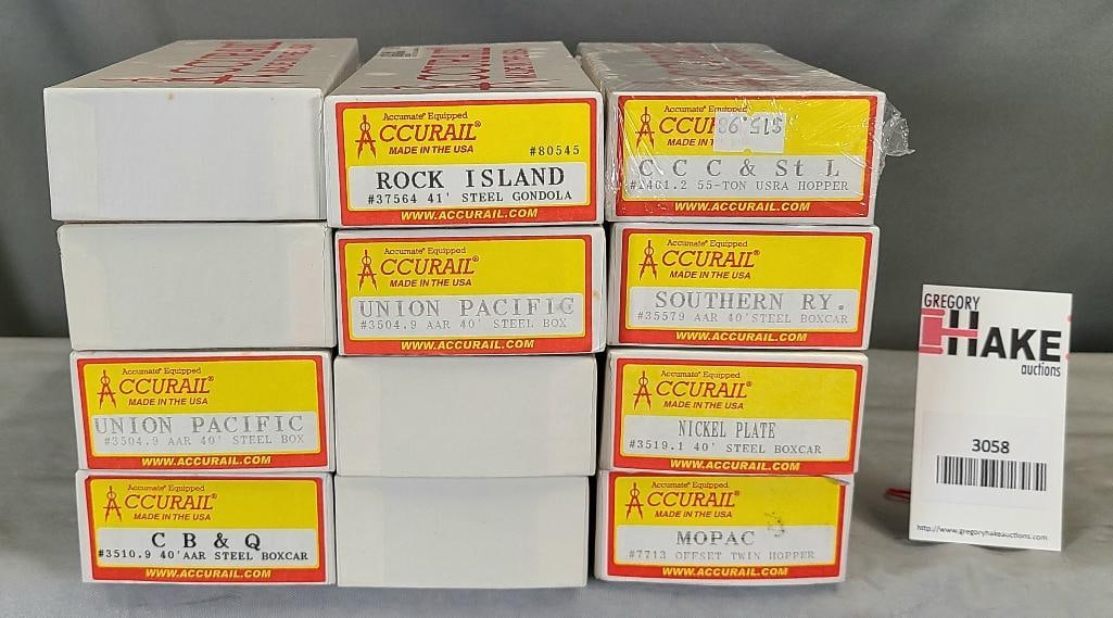 Accurail HO Guage Freight Cars: Accurail HO Guage Freight Cars 12 pc
