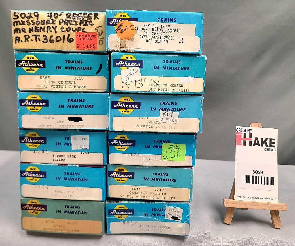 Ahearn HO Guage Freight Cars: Ahearn HO Guage Freight Cars 12 pc