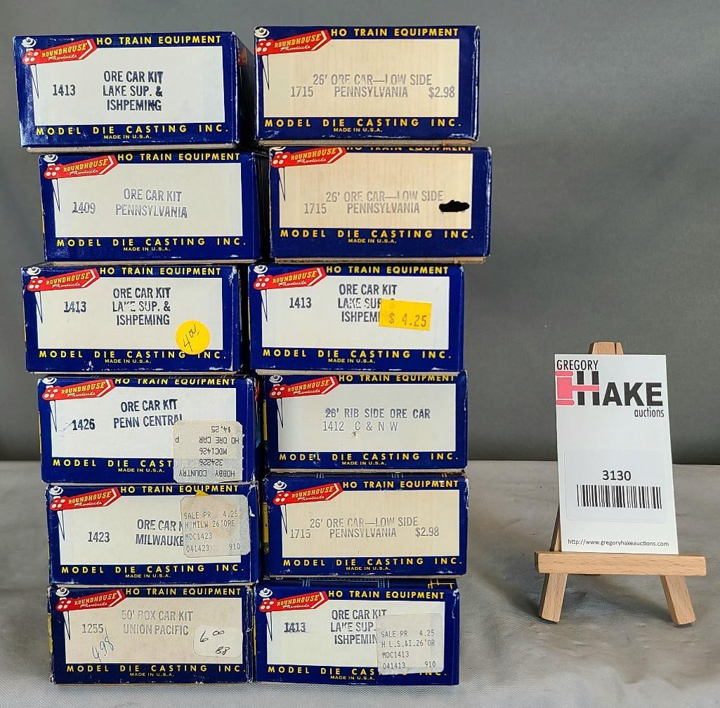 Roundhouse HO Guage Freight Cars: Roundhouse HO Guage Freight Cars 12 pc