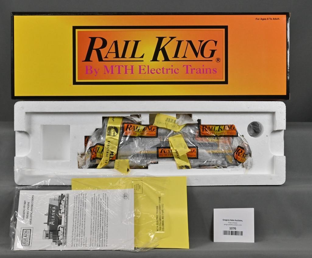 MTH 30-2223-1 Santa Fe SW-9 Switcher Diesel Locomotive w/ Proto Sound 2.0  w/ OB (1 of 3)