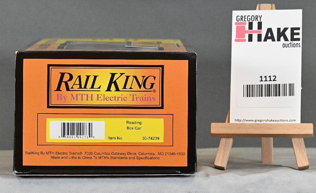 MTH 30-74329 Reading Boxcar w/ OB: MTH 30-74329 Reading Boxcar w/ OB, C10