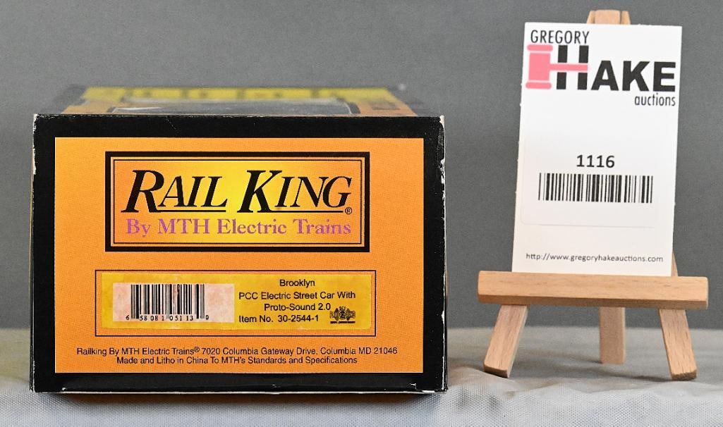 MTH 30-2544-1 Brooklyn PCC Electric Streetcar w/ Proto-Sound 2.0 & OB (1 of 2)