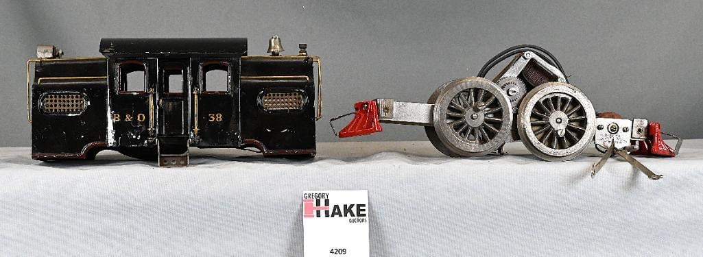 Lionel Pre-War Standard Gauge #38 Electric Locomotive (1 of 6)