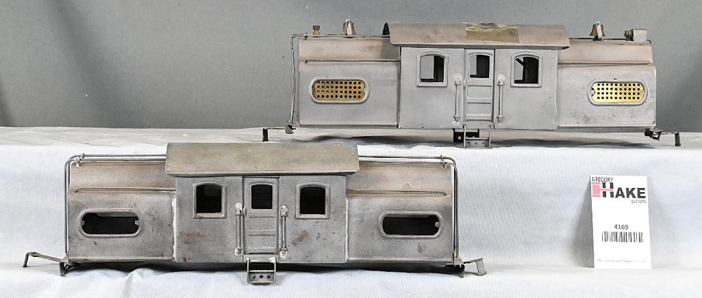 Two Lionel Standard Gauge Electric Locomotive Bodies (1 of 6)