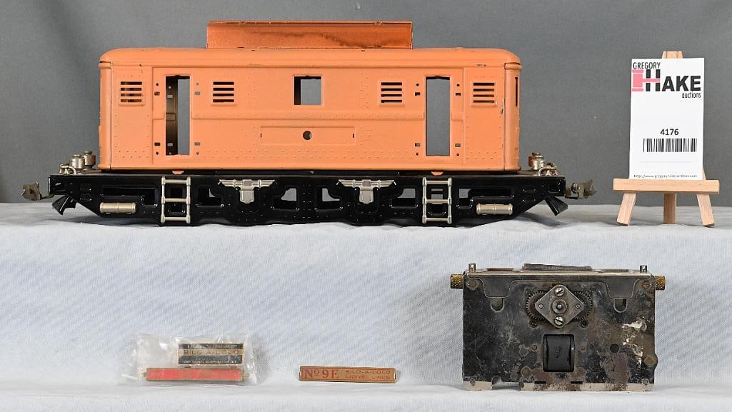 Lionel Pre-War Standard Gauge 9E Electric Locomotive. Includes frame, body and motor (1 of 6)