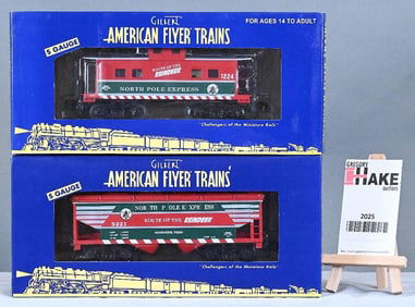American Flyer 49062 North Pole Express Animated Express Caboose, 48638 North Pole Express Hopper