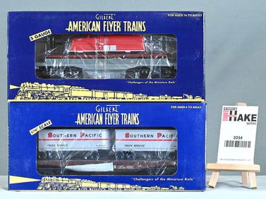 American Flyer 49045 #915 Unloading Car, 48532 Southern Pacific Flatcar with Piggback Trailers,