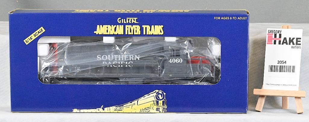 American Flyer 48019 Southern Pacific GP 20 diesel locomotive w/Obs: American Flyer 48019 Southern Pacific GP 20 diesel locomotive w/OBs, C9.
