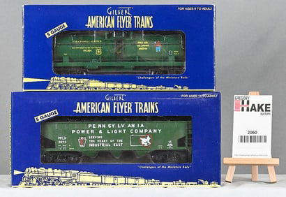 American Flyer 48235 Smoky Bear 60th Birthday & USDA Forest Service tank car, 41005 NASG 2013 Penn