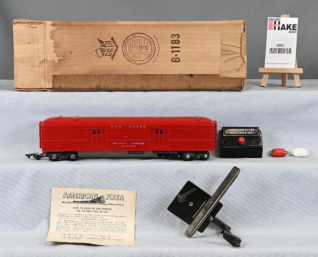 American Flyer 718 New Haven REA Baggage Car, includes 2 pieces of baggage, track trip, control (1 of 6)