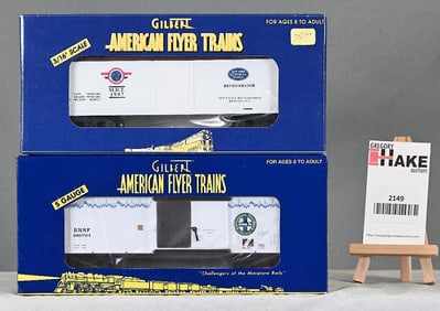 American Flyer 48203 TTOS 1997 NY Central Reefer, 48236 TTOS 2004 BNSF Icicle Reefer w/ETD, w/OBs.