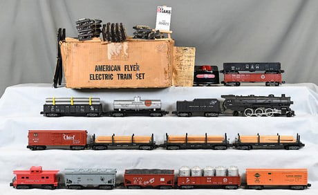 American Flyer Postwar Train Set 20137, "Hit or Miss" w/ Original Set Box