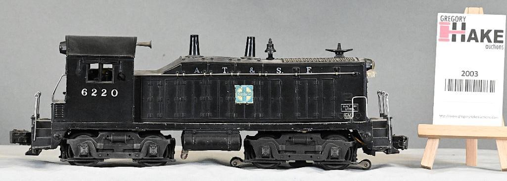 Lionel 6220 ATSF Santa Fe Diesel Switcher Locomotive: Lionel 6220 ATSF Santa Fe Diesel Switcher Locomotive, C7. Size 8x4x4
