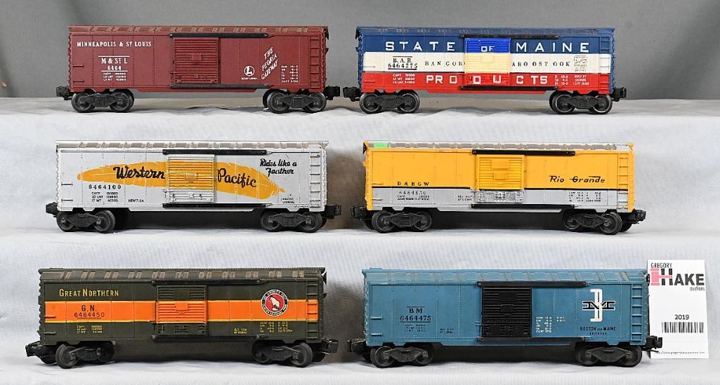 6 Lionel Postwar 6464 Boxcars, -450 GN, -275 SofM, -475 B&M, -100 WP, -650 RG and -50 M&StL (1 of 6)