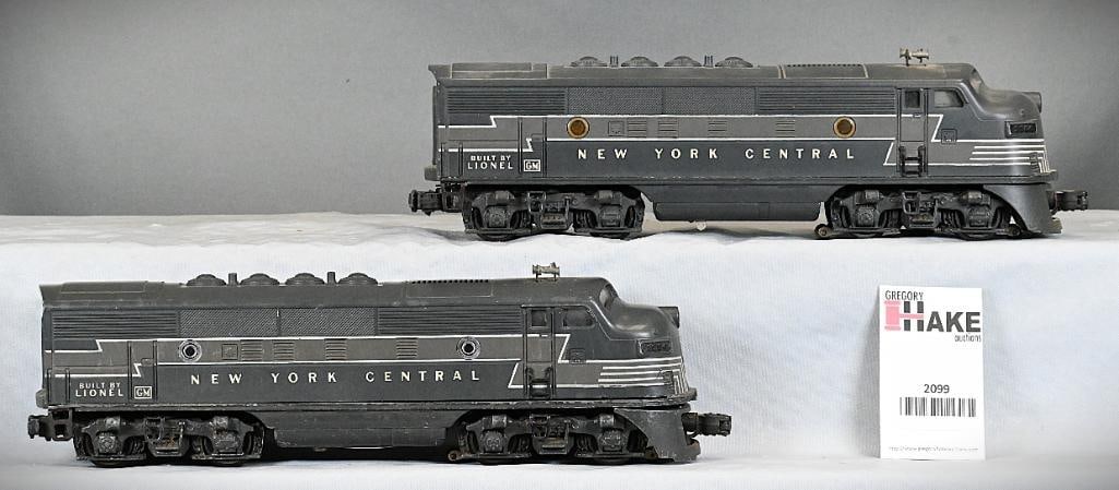 Lionel Posdtwar 2354 New York Central AA F3 Diesel Locomotives: Lionel Posdtwar 2354 New York Central AA F3 Diesel Locomotives, C7 Size 16x8x6