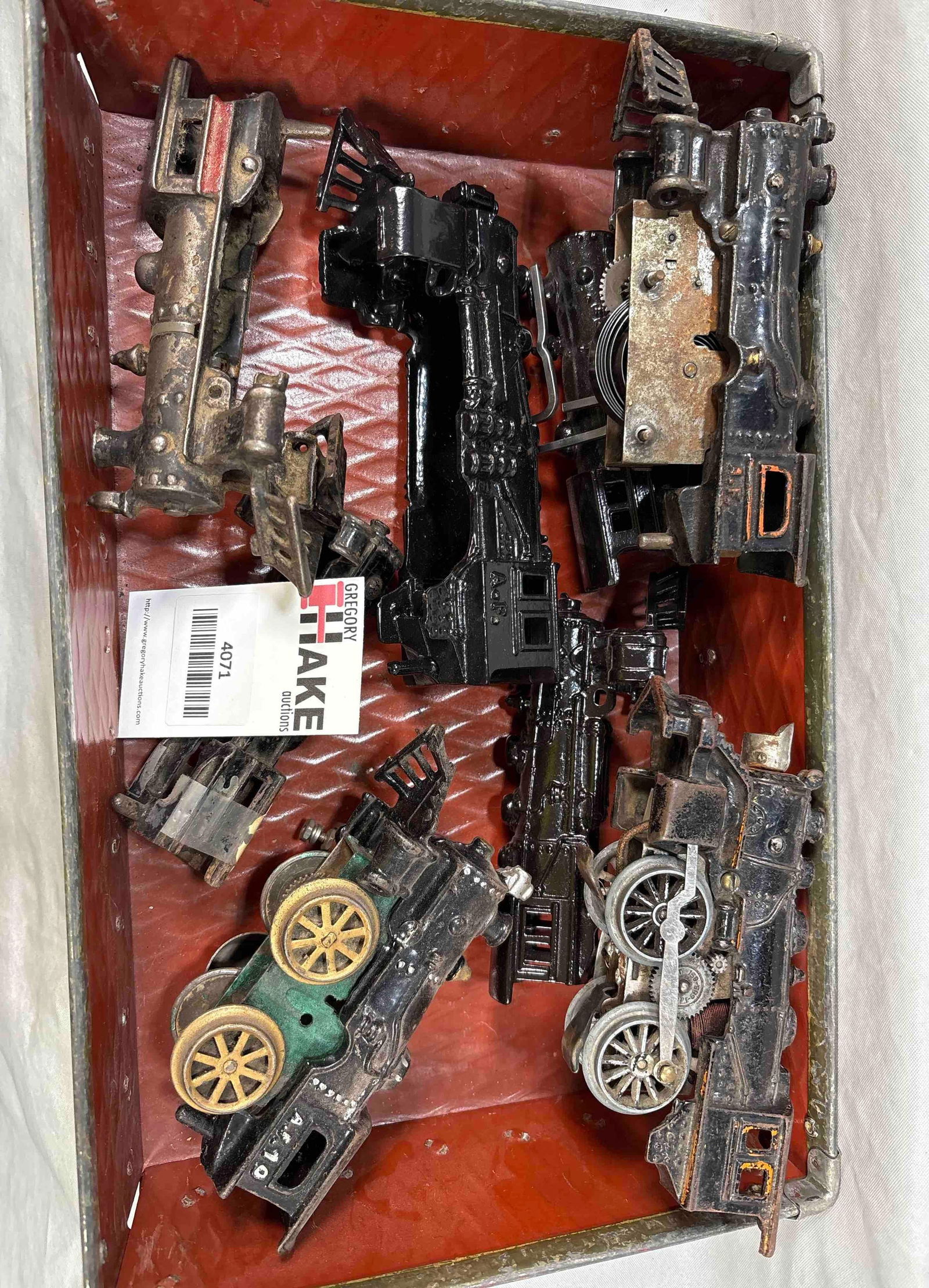 Box Lot of American Flyer Prewar O Gauge Steam Locomotive & Bodies (1 of 1)