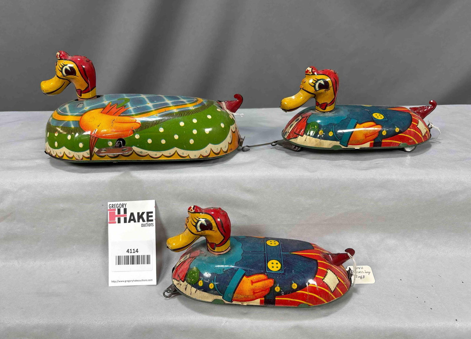 Tin Lindstrom Windup Tin Duck and Chicks: Tin Lindstrom Windup Duck and Chicks. C7