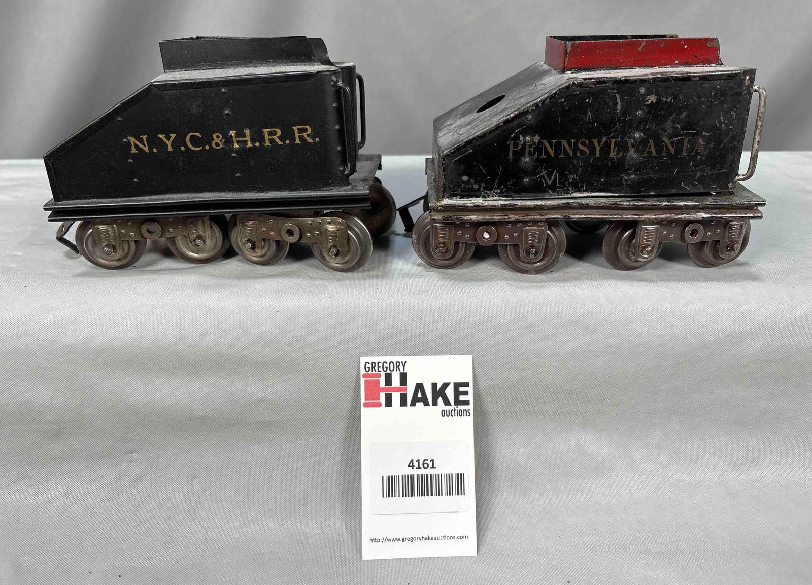 Two No. 5 Lionel Prewar Standard Gauge Tenders (1 of 1)