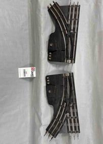 Marx Postwar O Gauge Pair of O-34 Electric Switches & Master Carton of Curved 2-Rail Track
