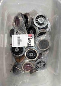 Box Lot of Lionel American Flyer Ives Standard Gauge Wheels