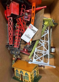 Box Lot of Lionel Marx American Flyer Accessories